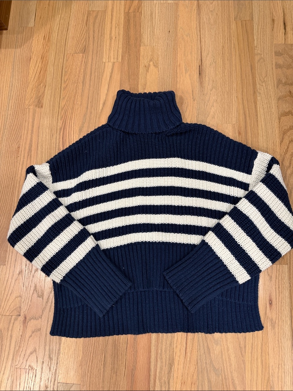 Madewell Navy Ivory Striped Chunky Turtleneck Sweater Size M